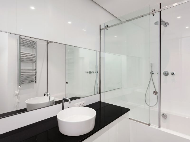 Corner Shower with Curved Glass
